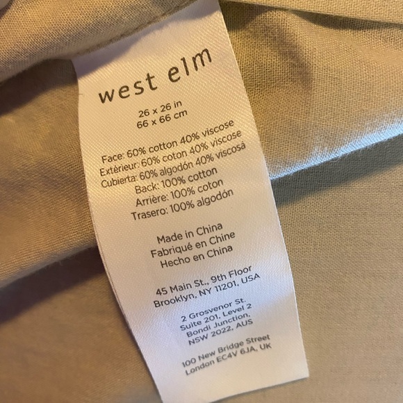 West Elm soft, velvet quilt comforter with matching shams - Picture 8 of 10